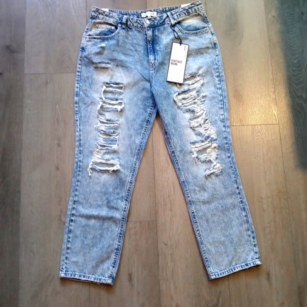 Almost Famous Vintage Mom distressed blue jeans